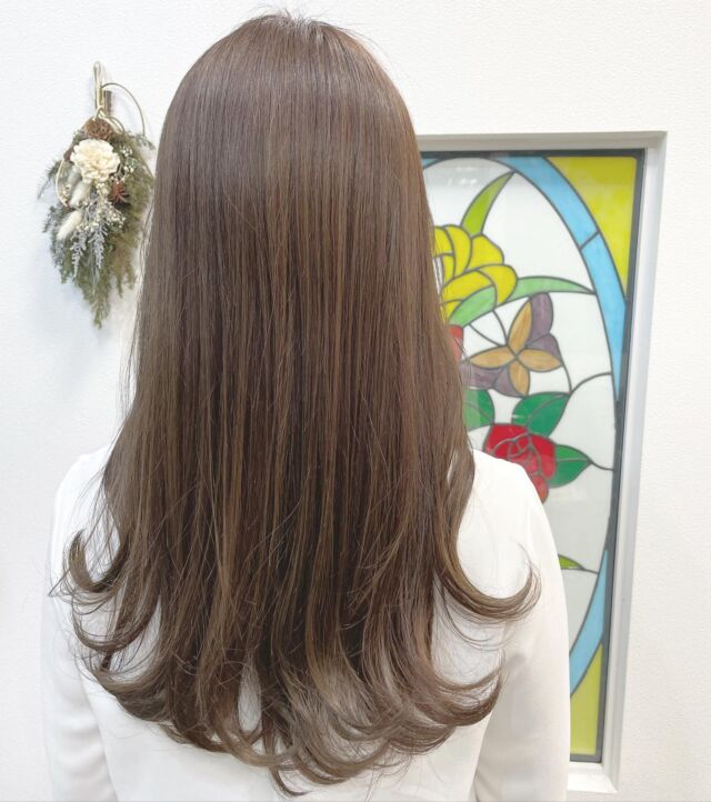 #シアベージュ 
#外国人風カラー #外国人風ハイライトカラー #イルミナカラー #アディクシーカラー #コレストン #ファイバープレックス #電子トリートメント #電子トリートメント正規取扱店 #フレンチカットグラン #フレンチカットグラン認定店 #小牧 #小牧市 #小牧美容室 #小牧市美容室 #春日井 #春日井市