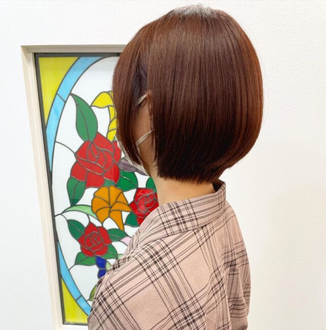 #ピンクブラウン × #ショートボブ 
#外国人風カラー #外国人風ハイライトカラー #イルミナカラー #アディクシーカラー #コレストン #ファイバープレックス #電子トリートメント #電子トリートメント正規取扱店 #フレンチカットグラン #フレンチカットグラン認定店 #小牧 #小牧市 #小牧美容室 #小牧市美容室 #春日井 #春日井市