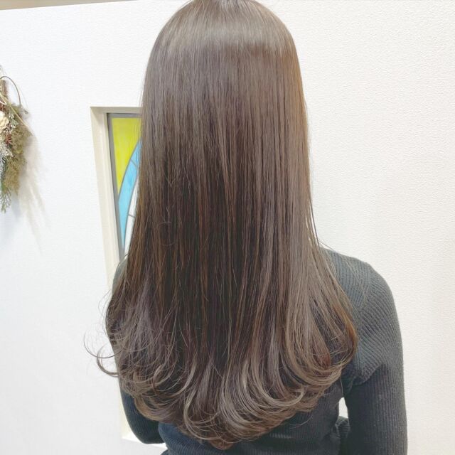 #カーキグレージュ 
#外国人風カラー #外国人風ハイライトカラー #イルミナカラー #アディクシーカラー #コレストン #ファイバープレックス #電子トリートメント #電子トリートメント正規取扱店 #フレンチカットグラン #フレンチカットグラン認定店 #小牧 #小牧市 #小牧美容室 #小牧市美容室 #春日井 #春日井市