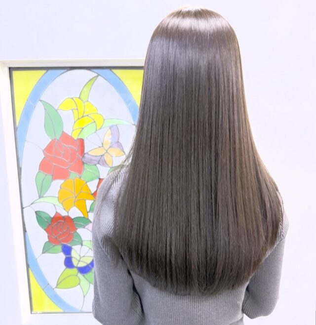 #ヘーゼルブラウン 
#黒髪卒業式 
#小牧市 #小牧美容室 #春日井